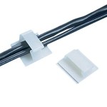 Panduit Adhesive Backed Bevel Entry Clip BEC75-A-L20
