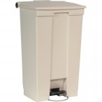 Rubbermaid Commercial Mobile Step-On Container 614600BG